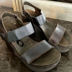 OTBT Sandals